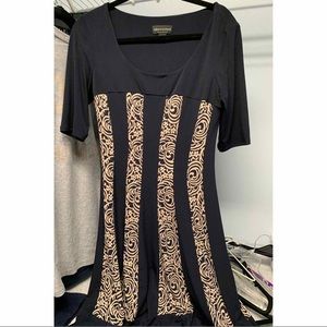 Connected apparel navy and beige dress